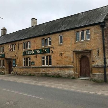 The Fleur-De-Lis Hotel Chiselborough Luaran gambar