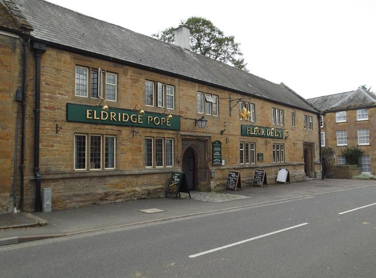 The Fleur-De-Lis Hotel Chiselborough Luaran gambar